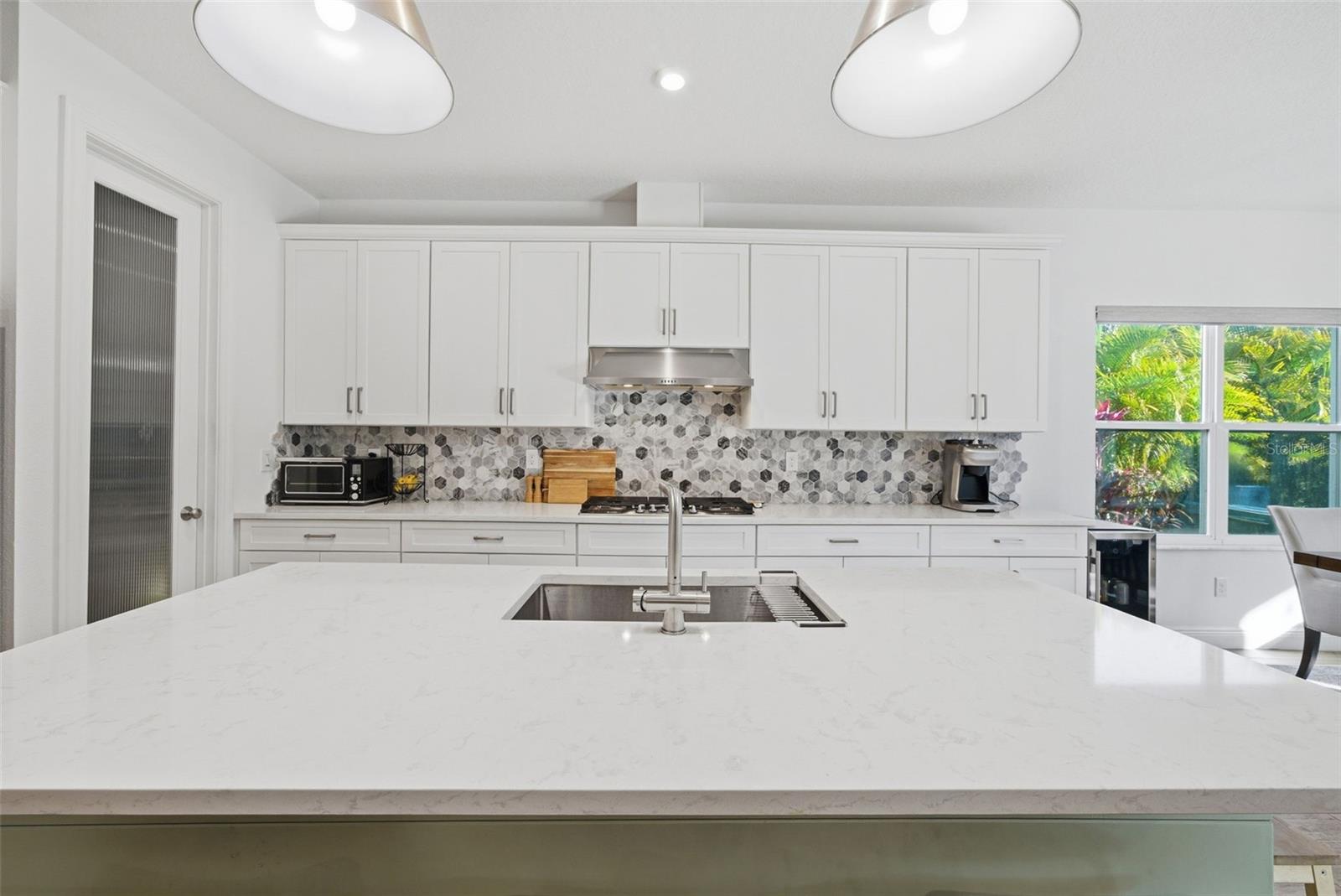 5909 SILVER SUN DR, APOLLO BEACH, FL, 33572