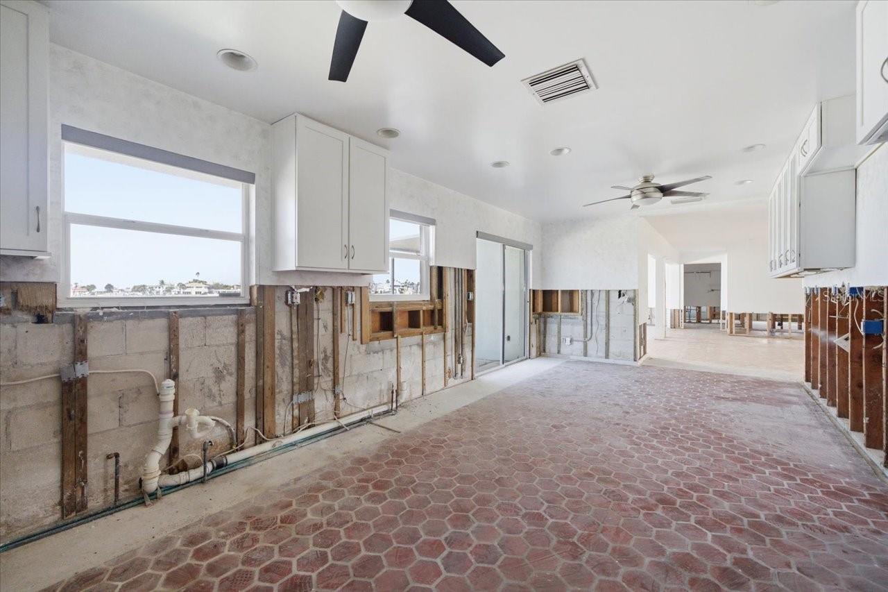 411 55TH AVE, ST PETE BEACH, FL, 33706