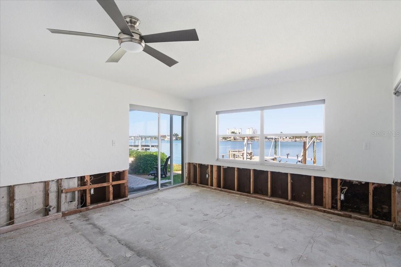 411 55TH AVE, ST PETE BEACH, FL, 33706