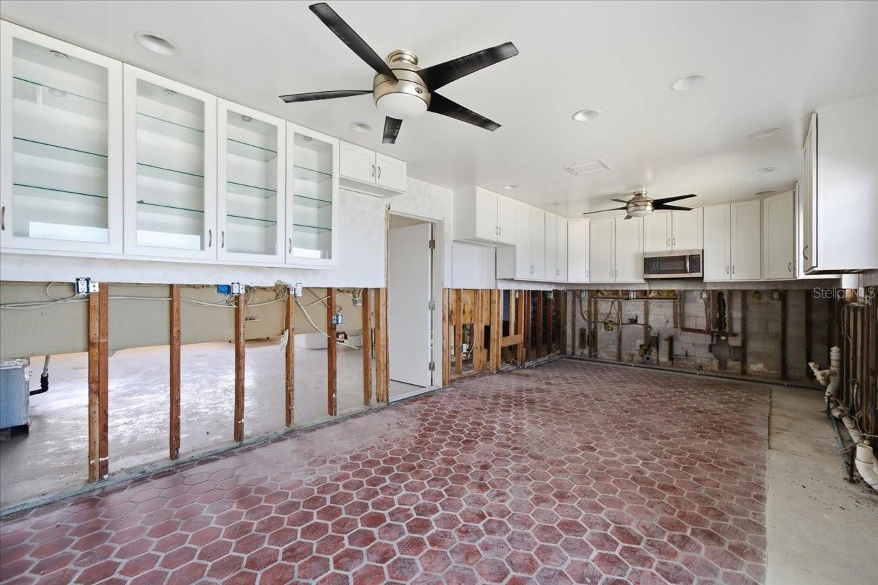 411 55TH AVE, ST PETE BEACH, FL, 33706