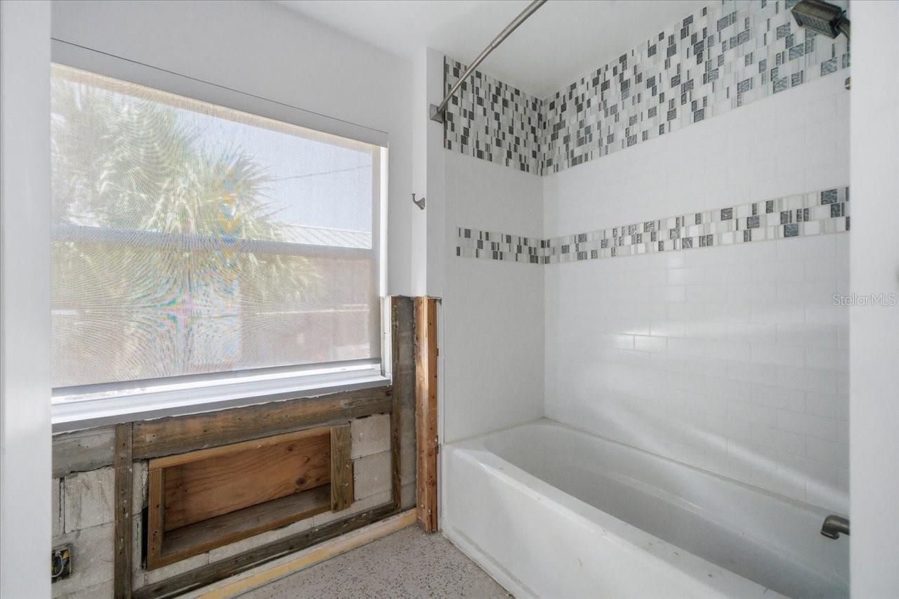 411 55TH AVE, ST PETE BEACH, FL, 33706