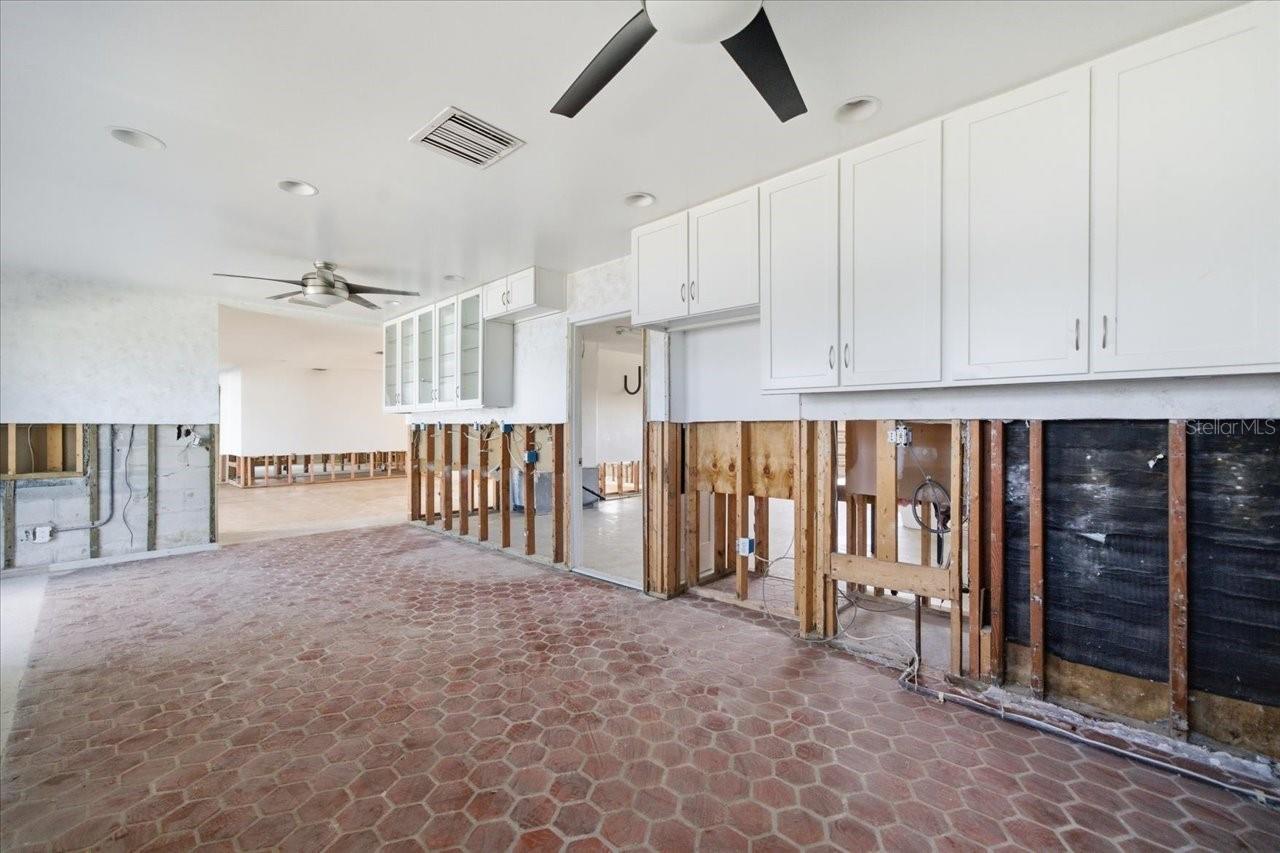 411 55TH AVE, ST PETE BEACH, FL, 33706