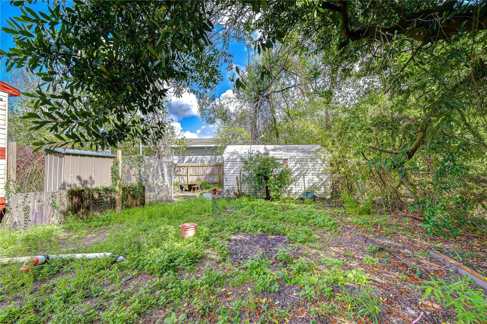 8426 KRICKET LN, TAMPA, FL, 33637