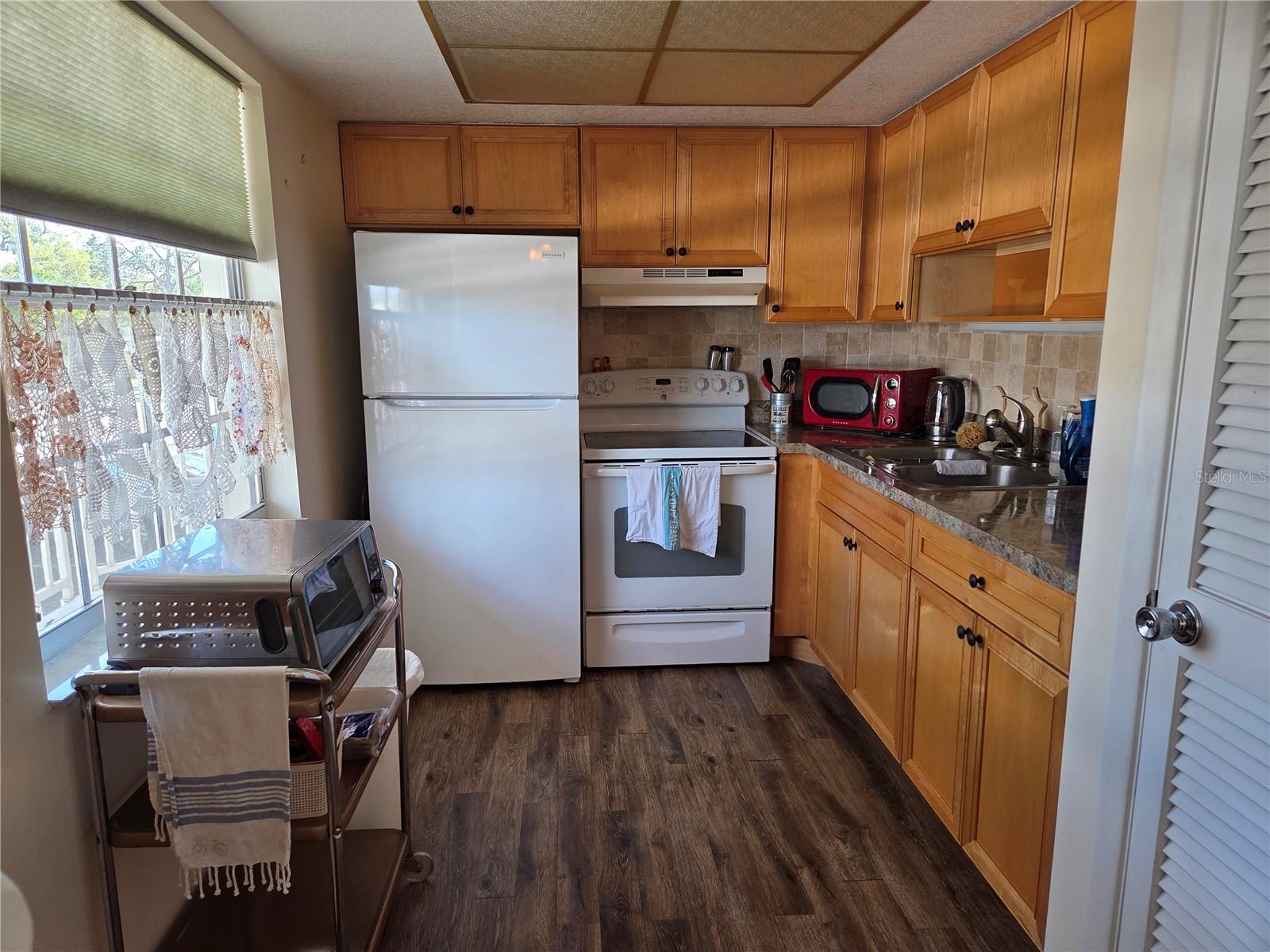 960 VIRGINIA ST #207, DUNEDIN, FL, 34698