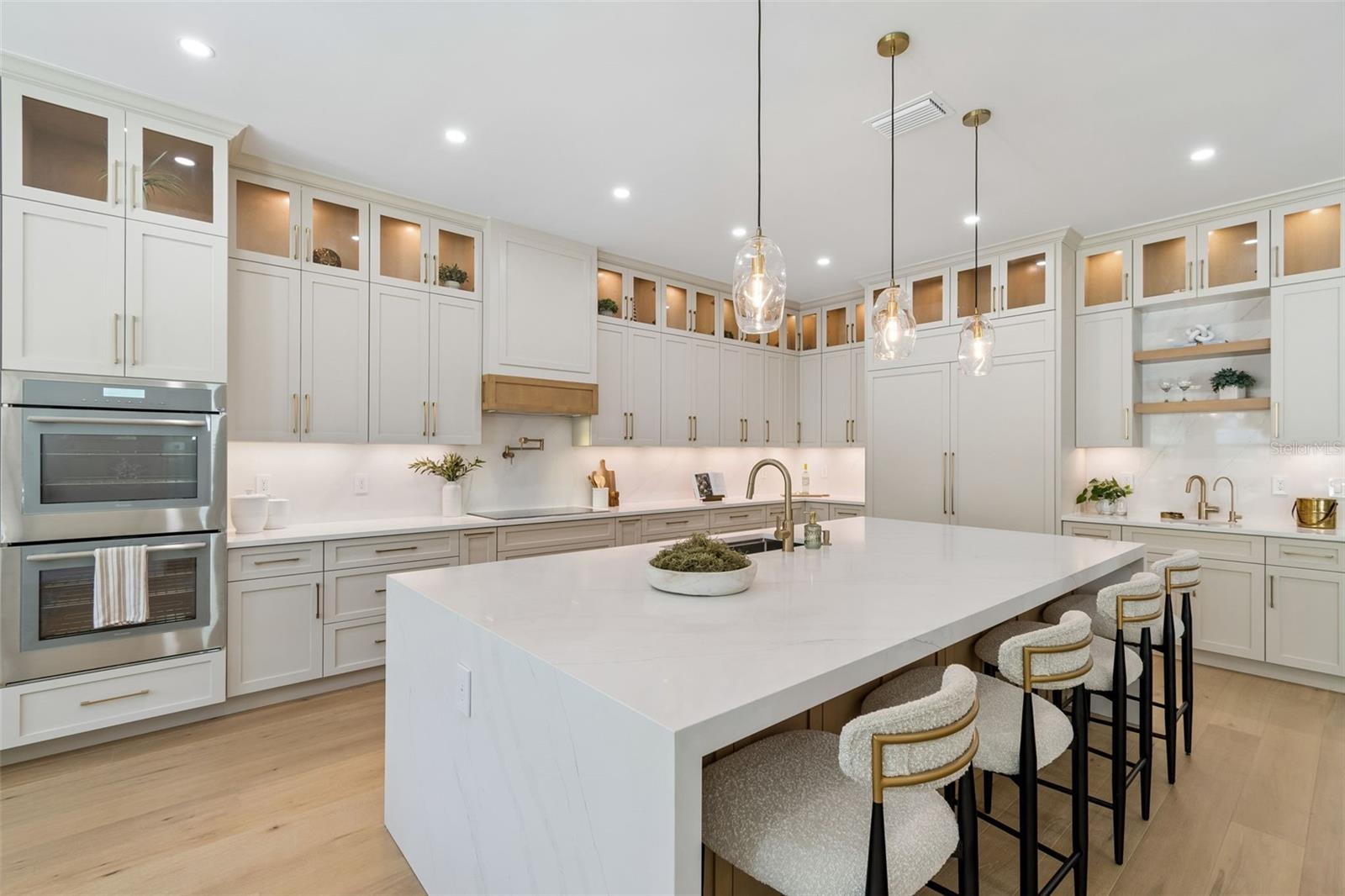 3407 S LIGHTNER DR, TAMPA, FL, 33629