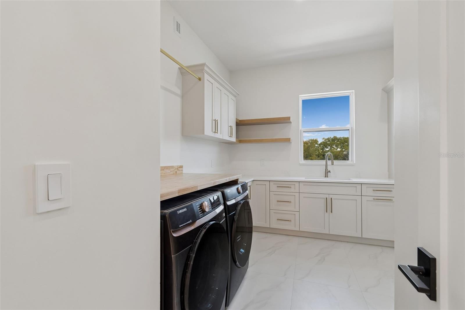 3407 S LIGHTNER DR, TAMPA, FL, 33629