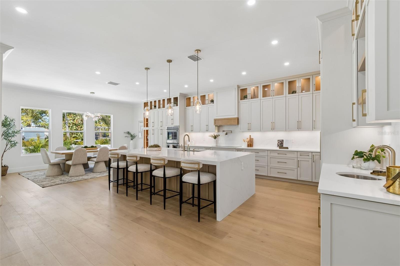 3407 S LIGHTNER DR, TAMPA, FL, 33629
