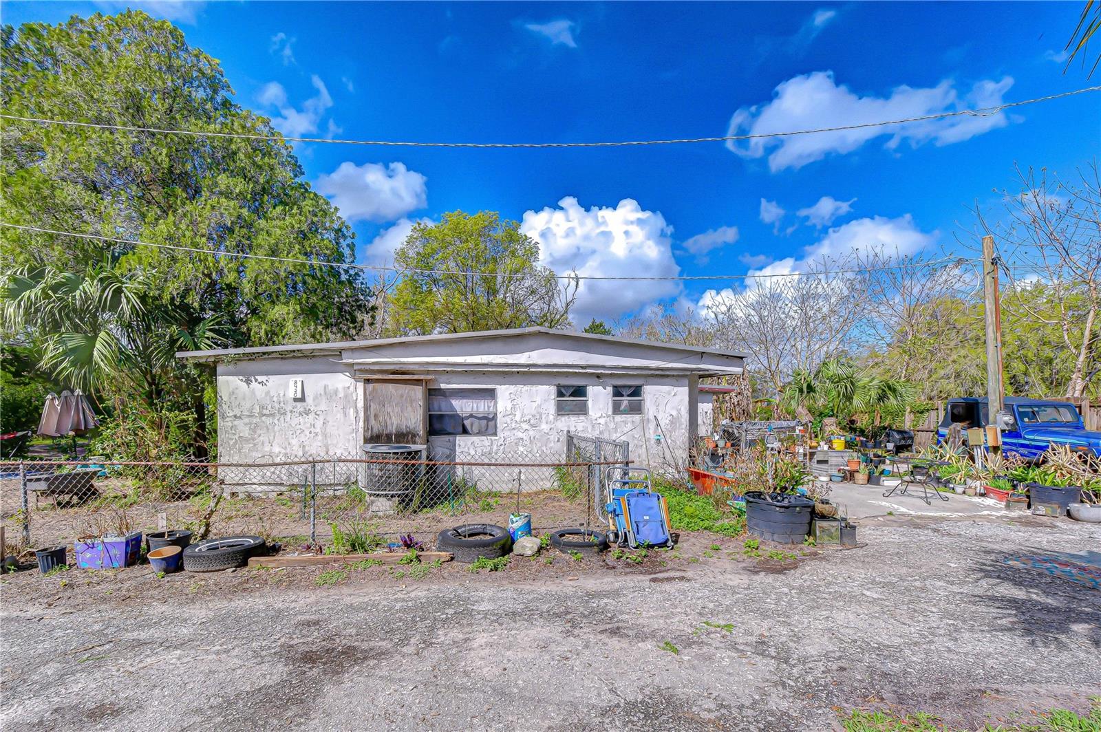 8420 KRICKET LN, TAMPA, FL, 33637