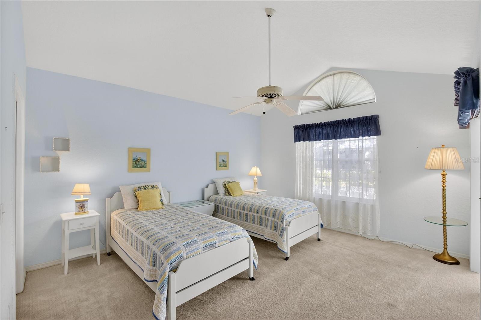 1122 GOLFVIEW WOODS DR #1122, SUN CITY CENTER, FL, 33573