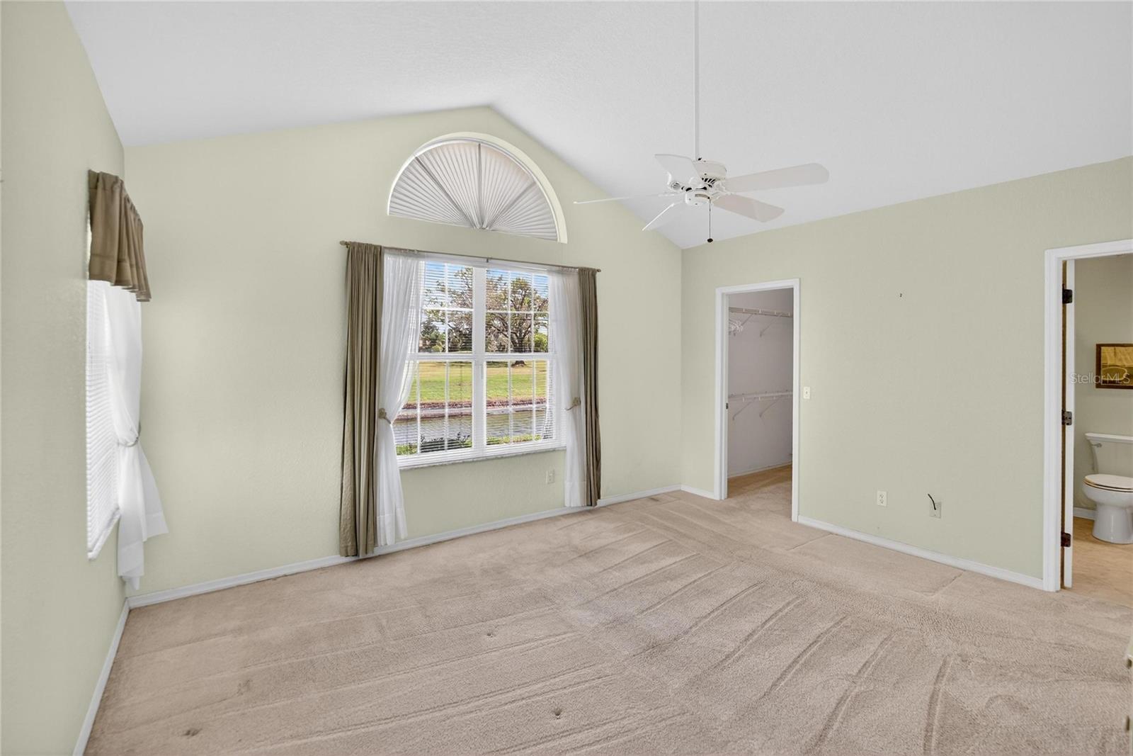 1122 GOLFVIEW WOODS DR #1122, SUN CITY CENTER, FL, 33573