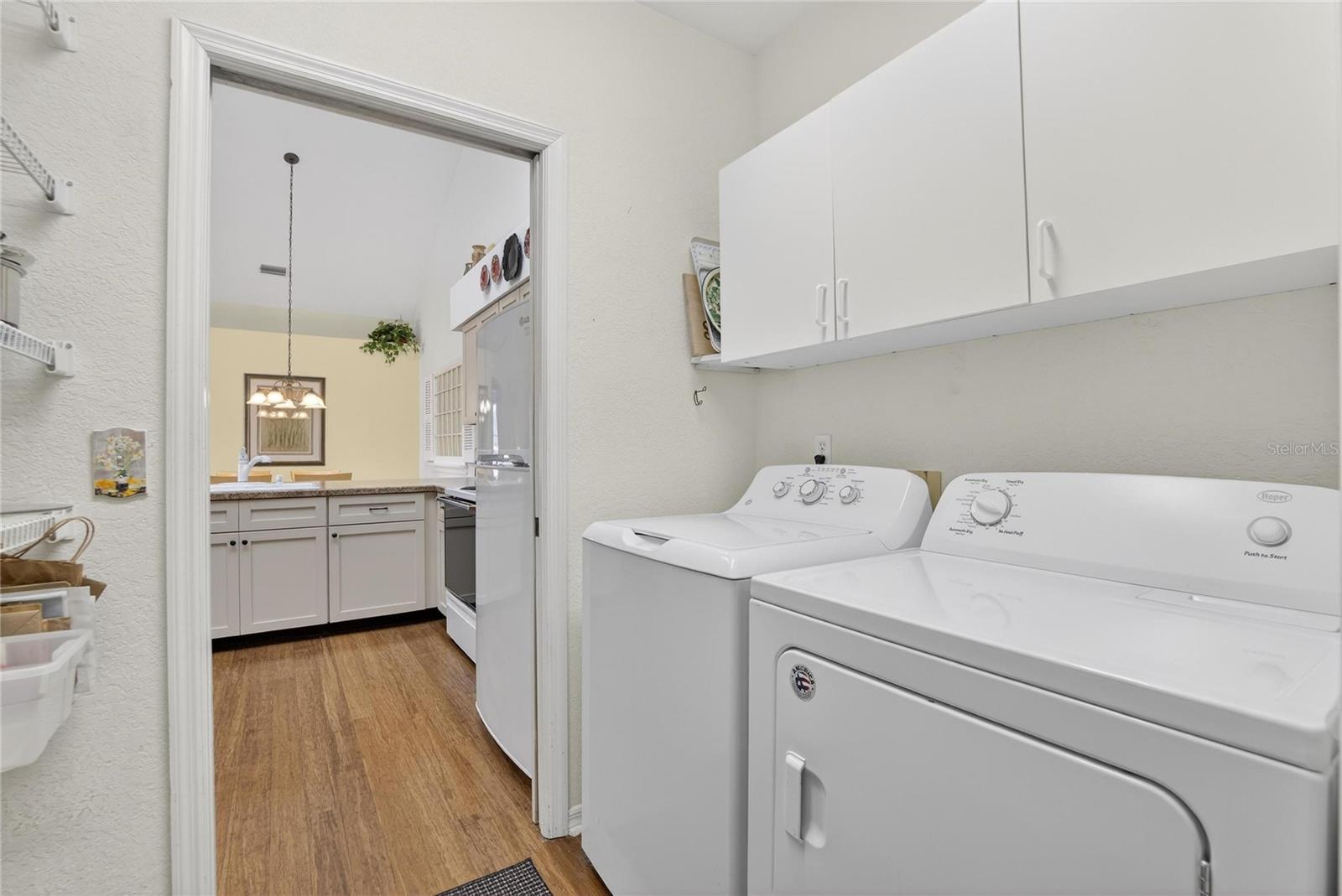 1122 GOLFVIEW WOODS DR #1122, SUN CITY CENTER, FL, 33573