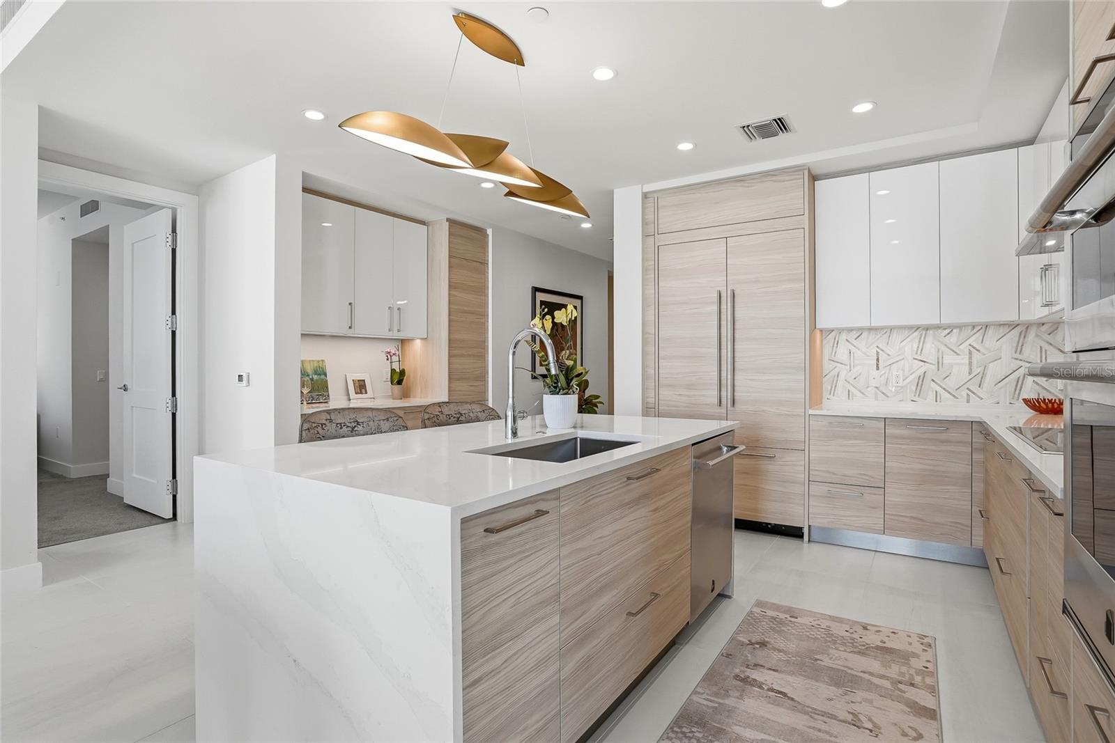 301 1ST ST S #1104, ST PETERSBURG, FL, 33701