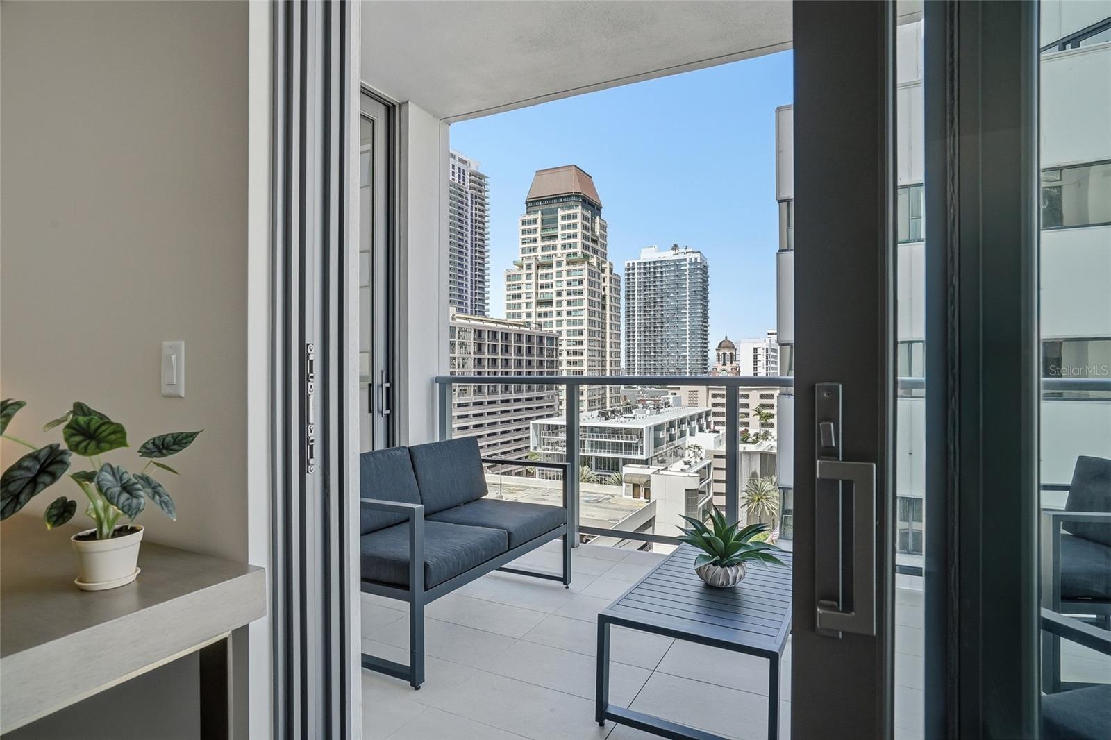 301 1ST ST S #1104, ST PETERSBURG, FL, 33701