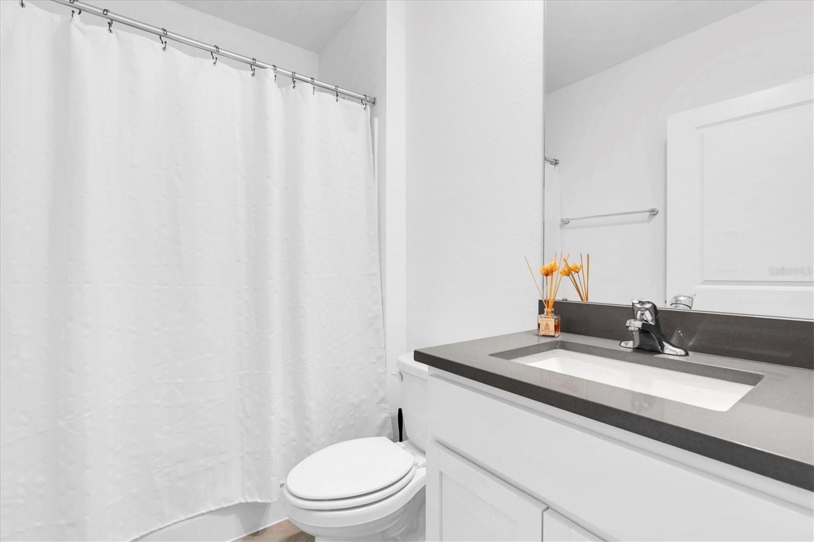 5943 WANDERING WILLOW DR, WESLEY CHAPEL, FL, 33545