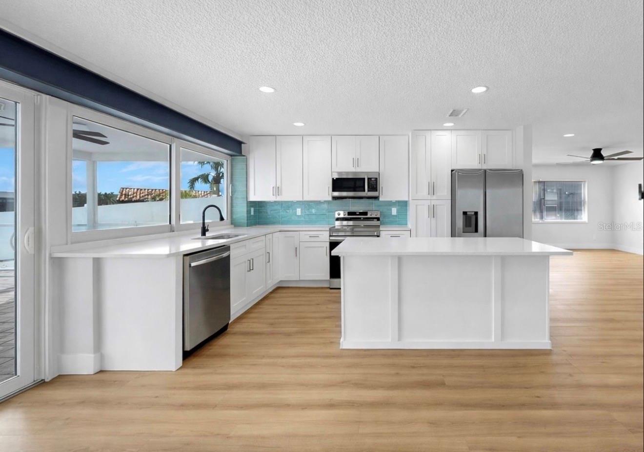 6515 SANTIAGO CT, APOLLO BEACH, FL, 33572