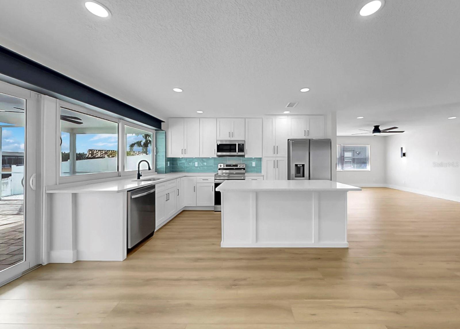 6515 SANTIAGO CT, APOLLO BEACH, FL, 33572