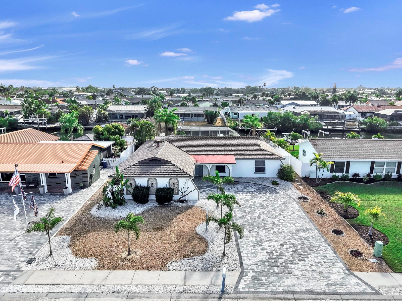 6511 SANTIAGO CT, APOLLO BEACH, FL, 33572