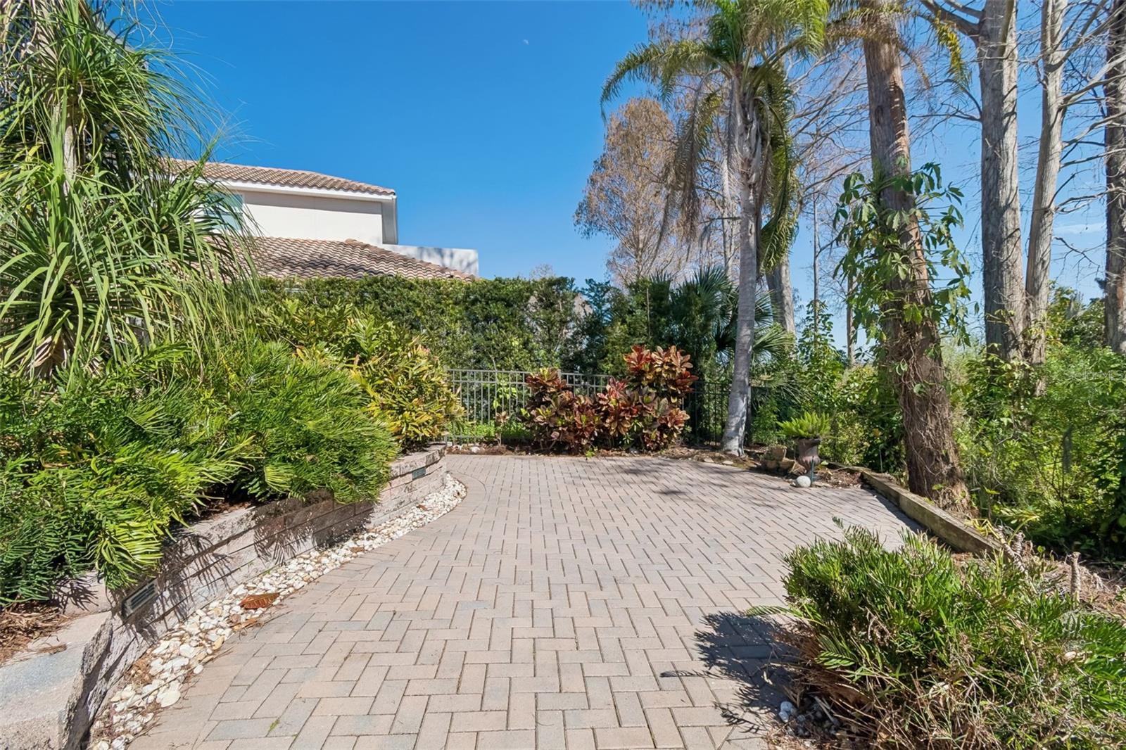 Lower lanai view facing East