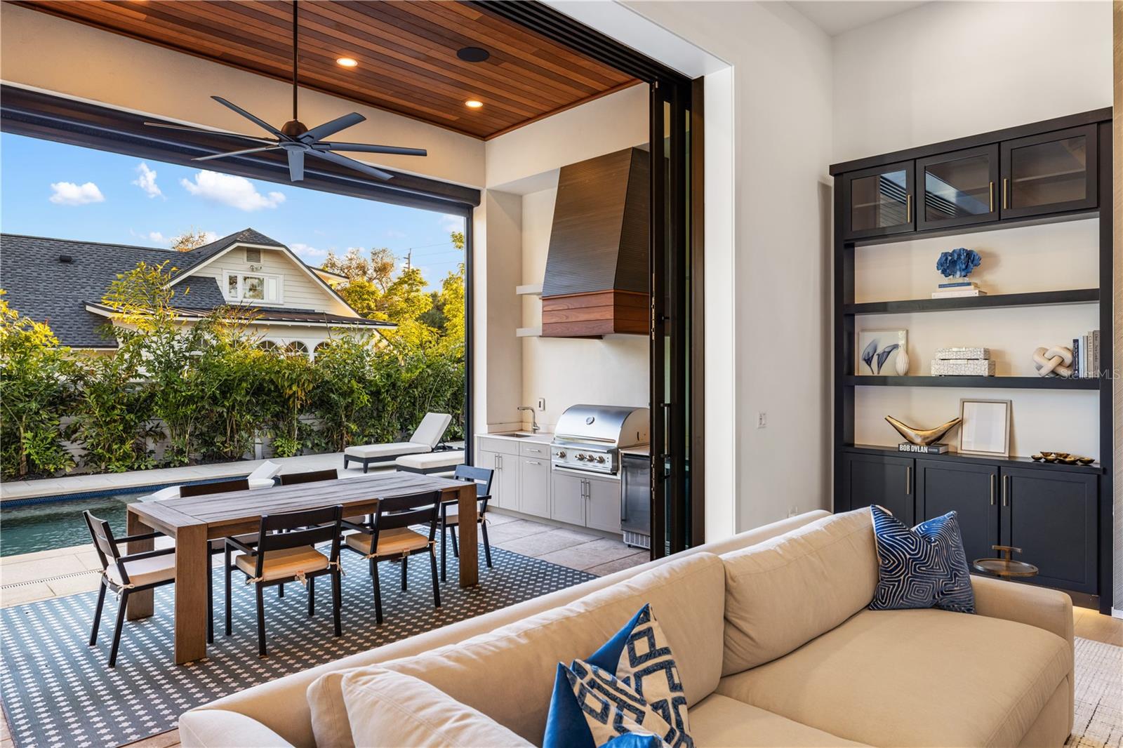 A4684082 Property Photo