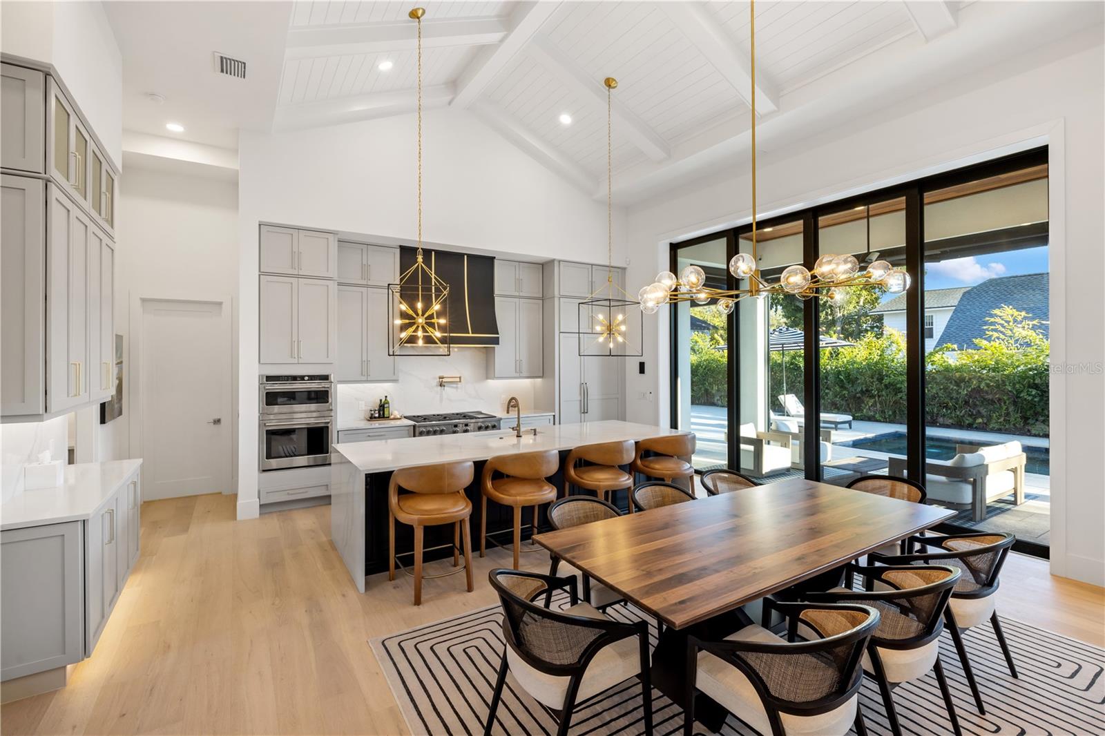 A4684082 Property Photo