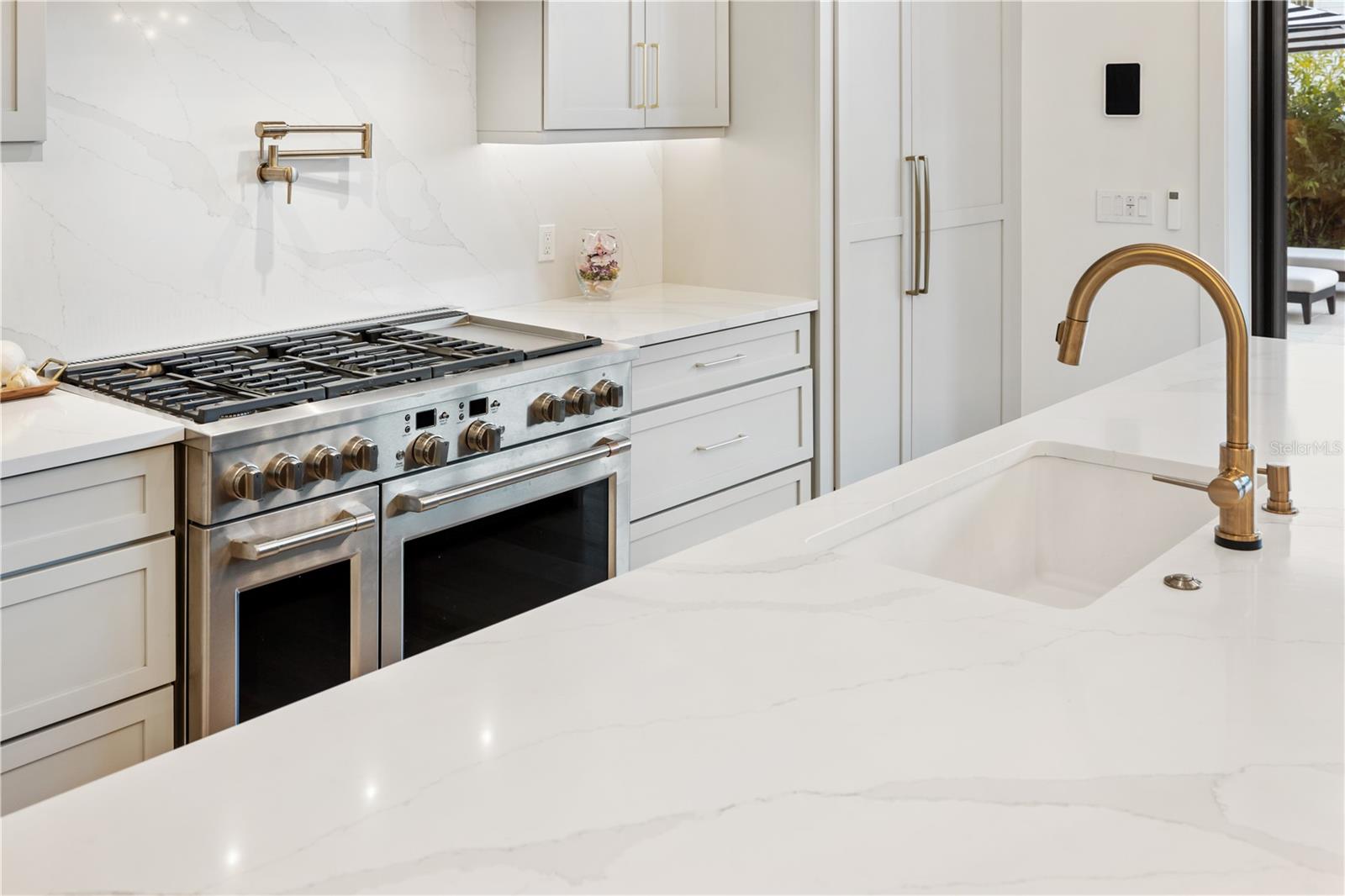 A4684082 Property Photo