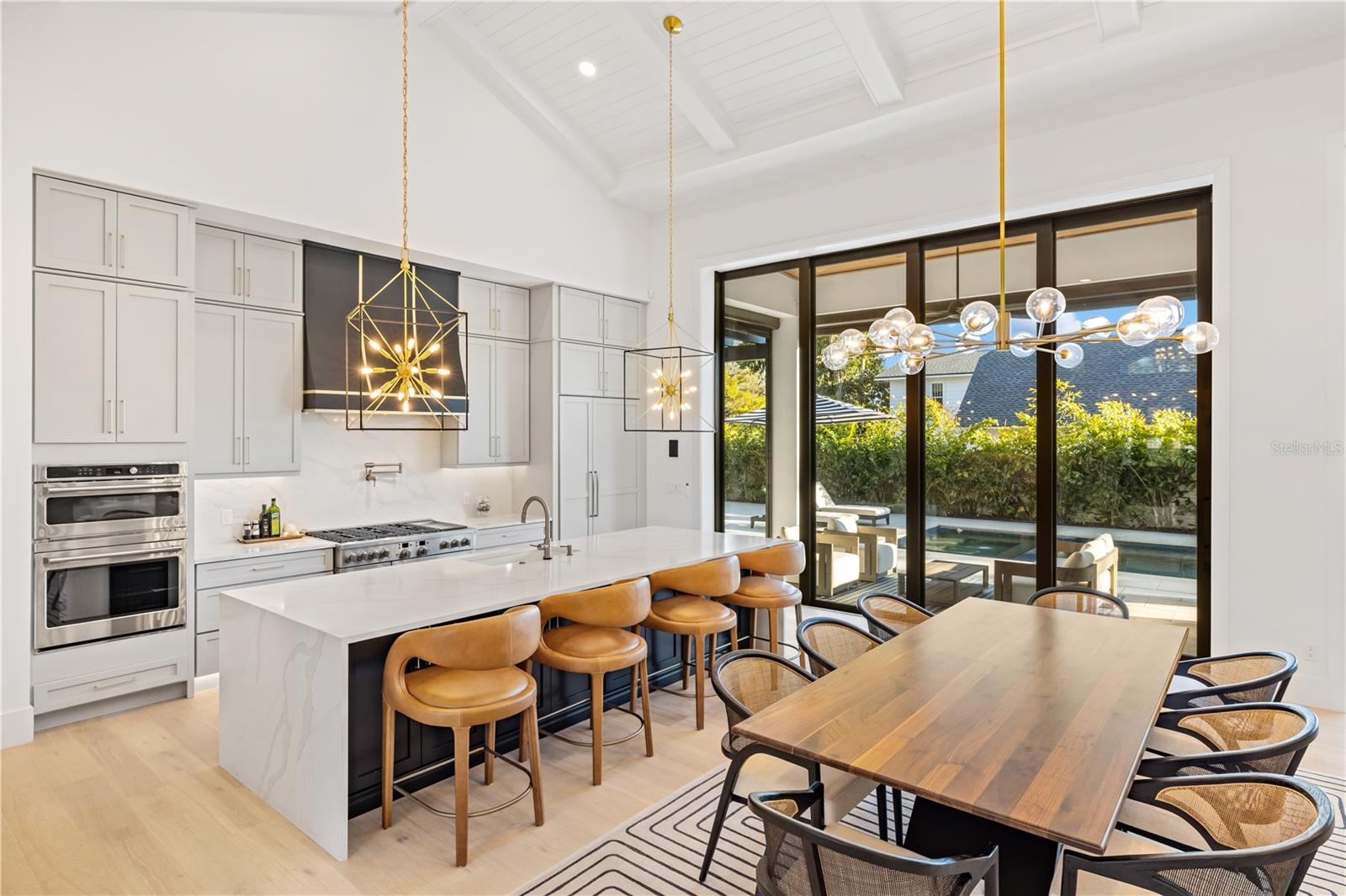 A4684082 Property Photo