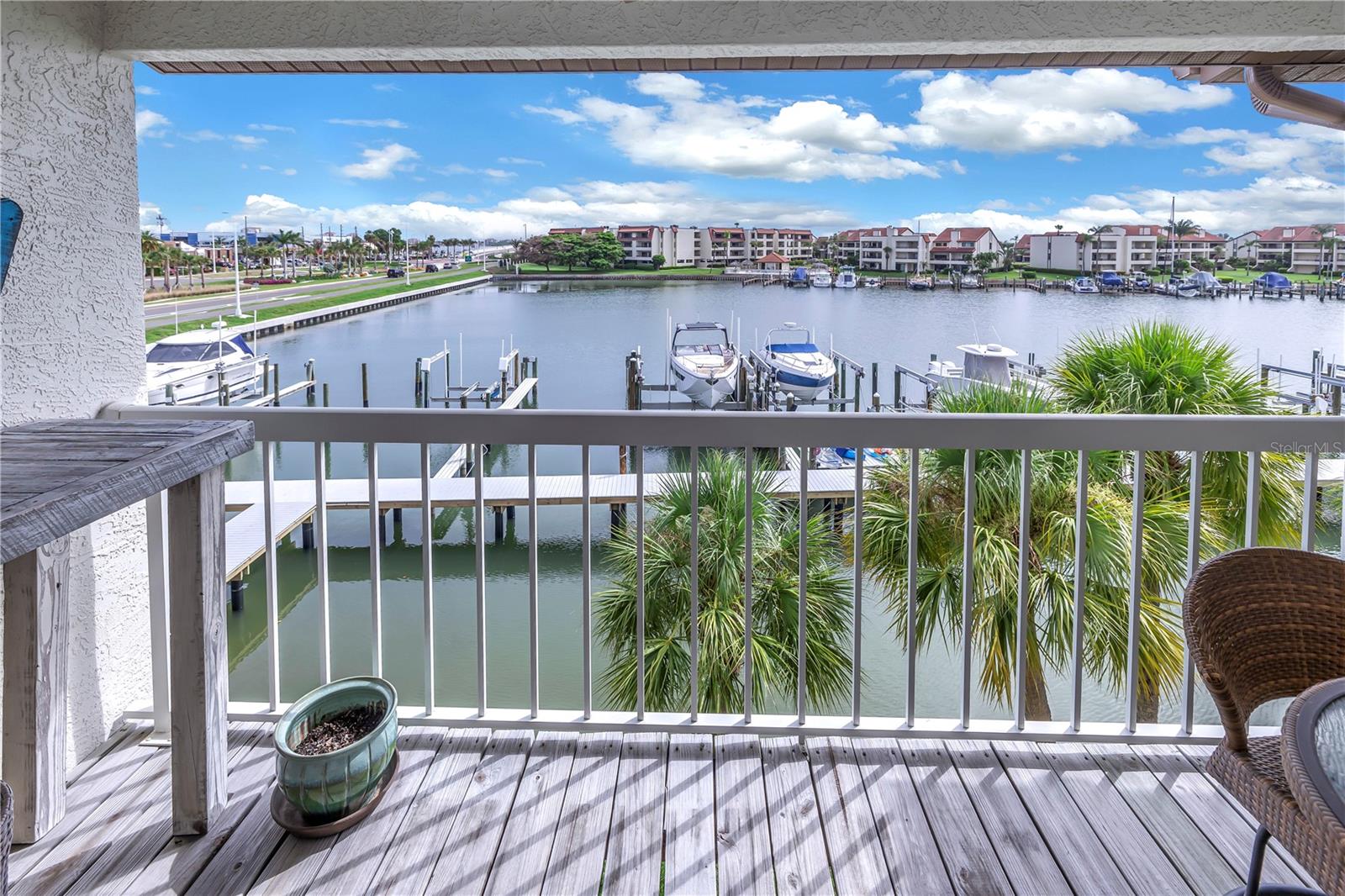 terrace primary bedroom