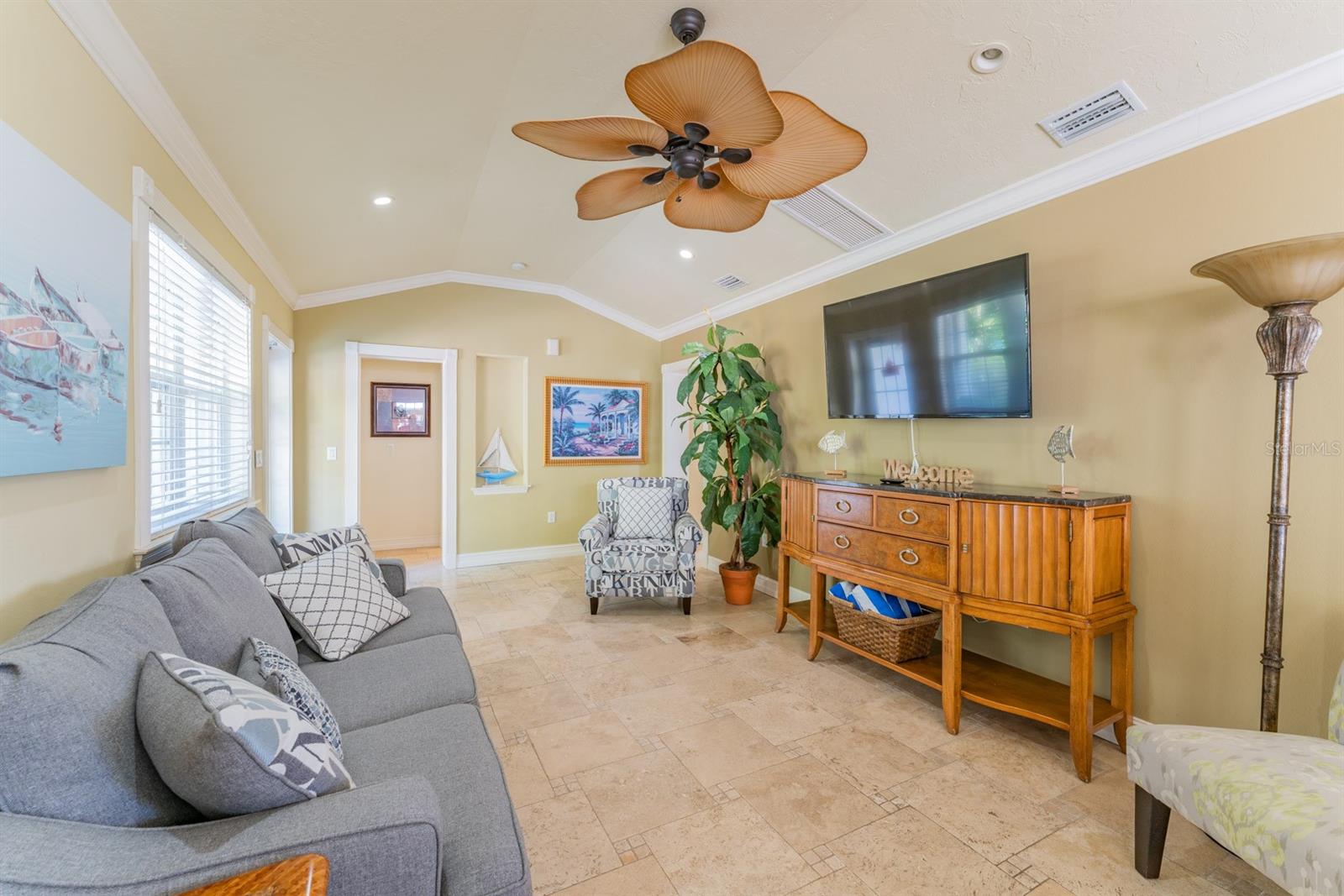 201 54TH ST, HOLMES BEACH, FL, 34217