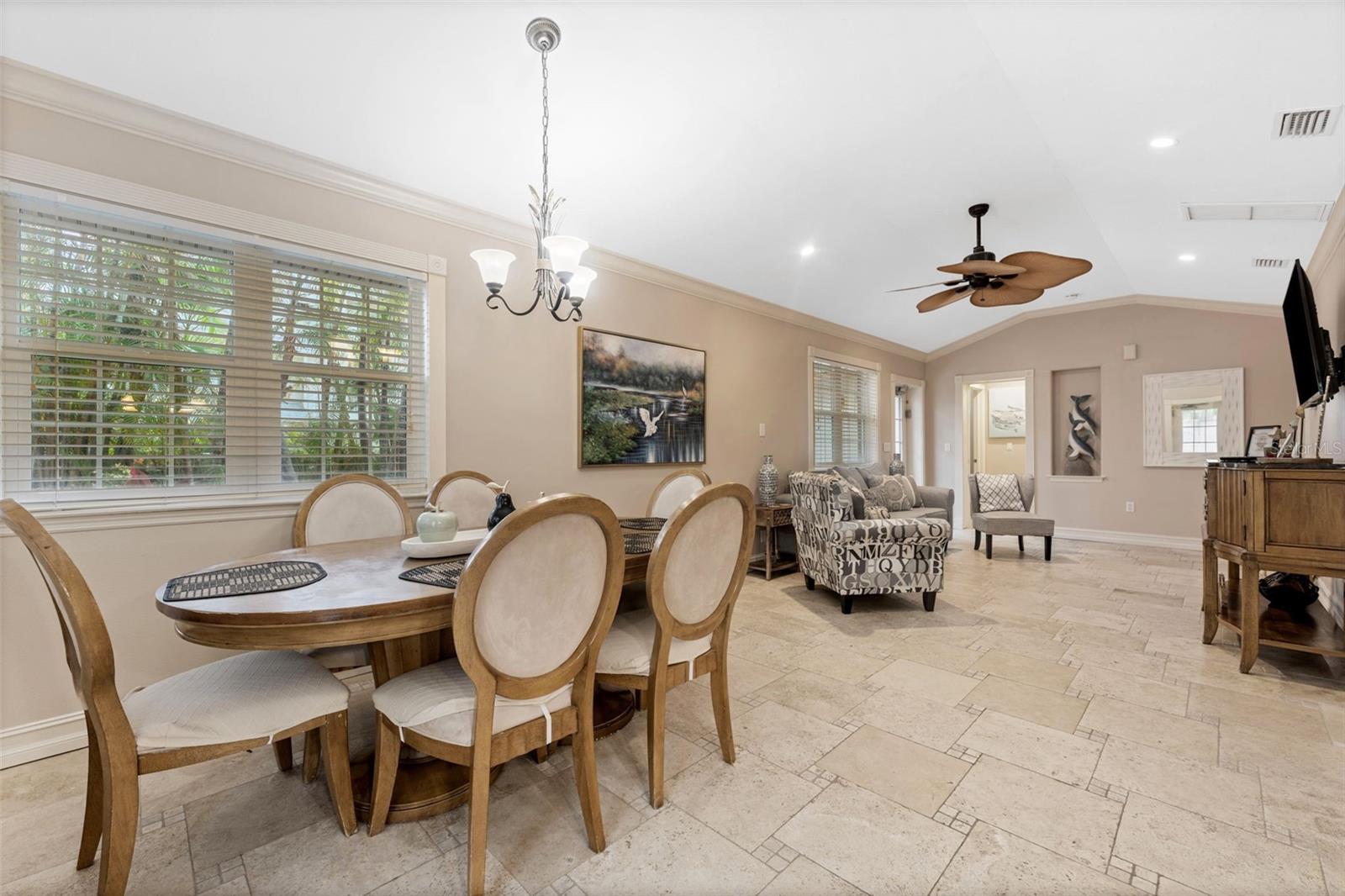 201 54TH ST, HOLMES BEACH, FL, 34217