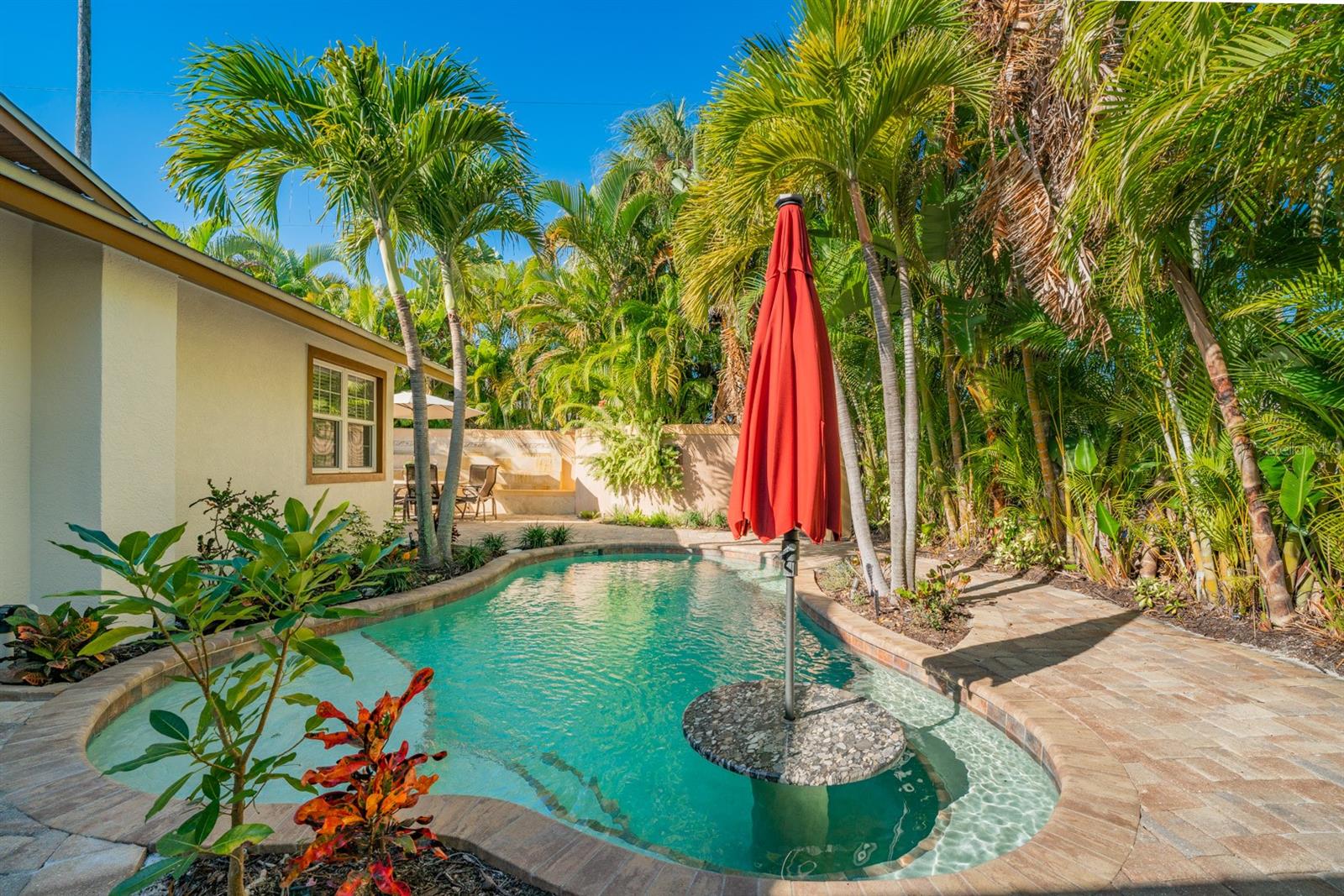 201 54TH ST, HOLMES BEACH, FL, 34217