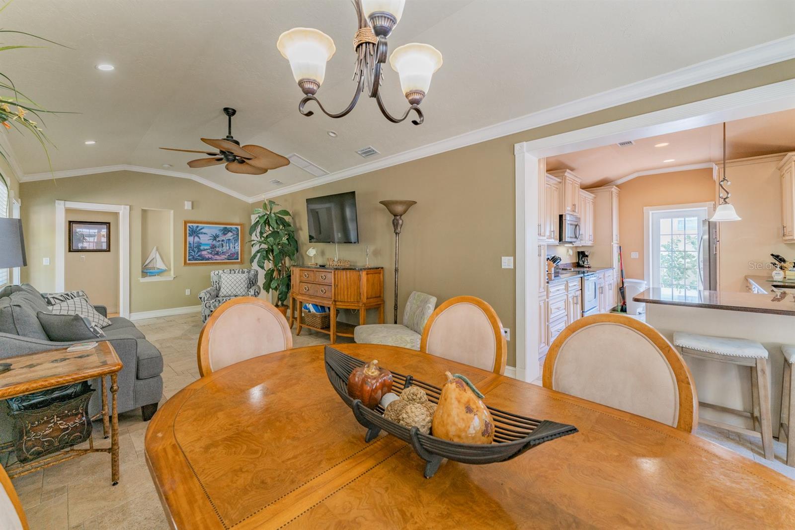 201 54TH ST, HOLMES BEACH, FL, 34217