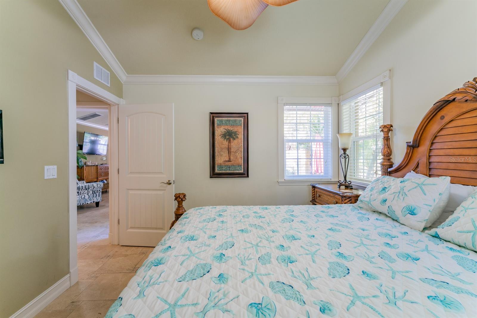 201 54TH ST, HOLMES BEACH, FL, 34217