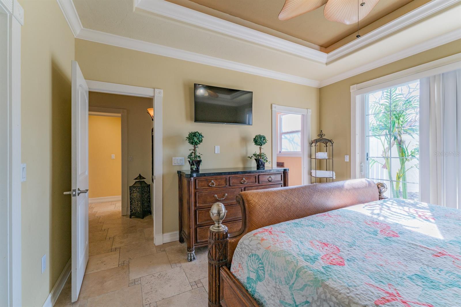 201 54TH ST, HOLMES BEACH, FL, 34217