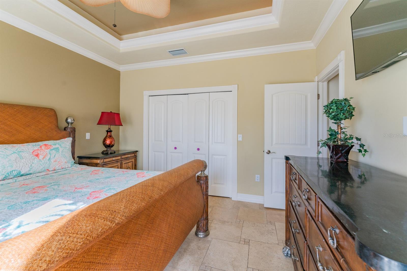 201 54TH ST, HOLMES BEACH, FL, 34217