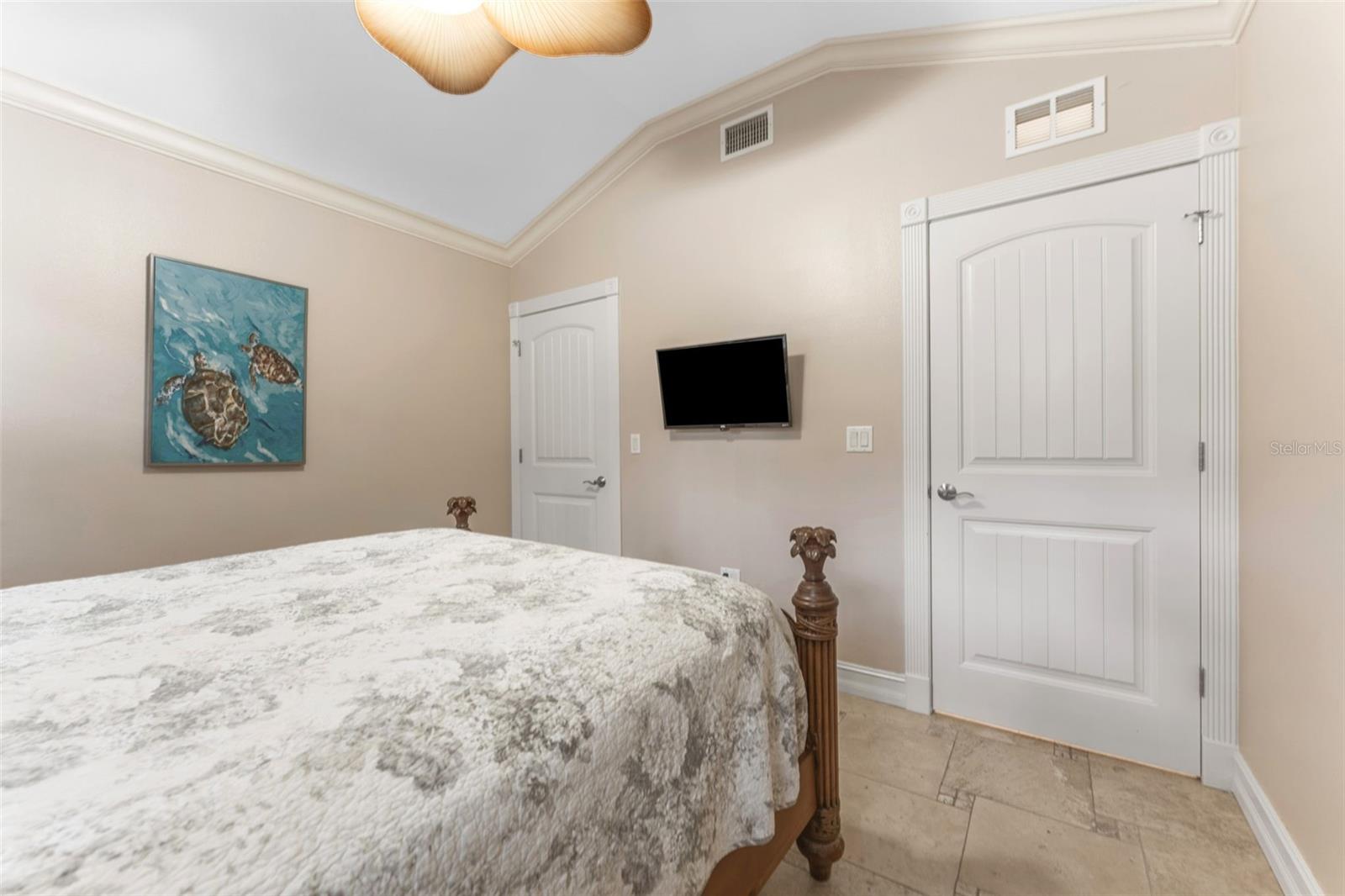 201 54TH ST, HOLMES BEACH, FL, 34217