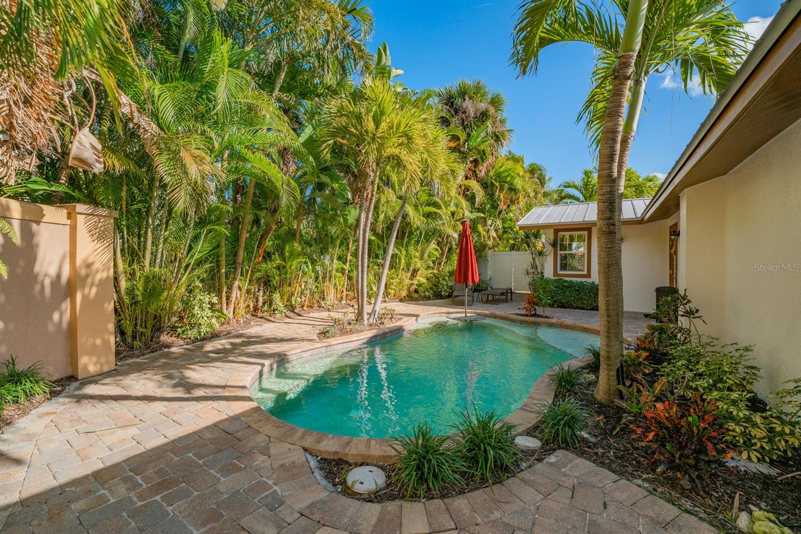 201 54TH ST, HOLMES BEACH, FL, 34217