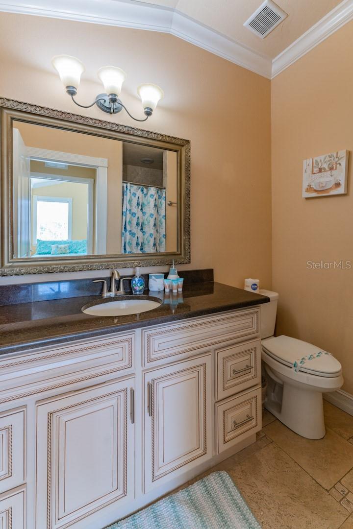 201 54TH ST, HOLMES BEACH, FL, 34217