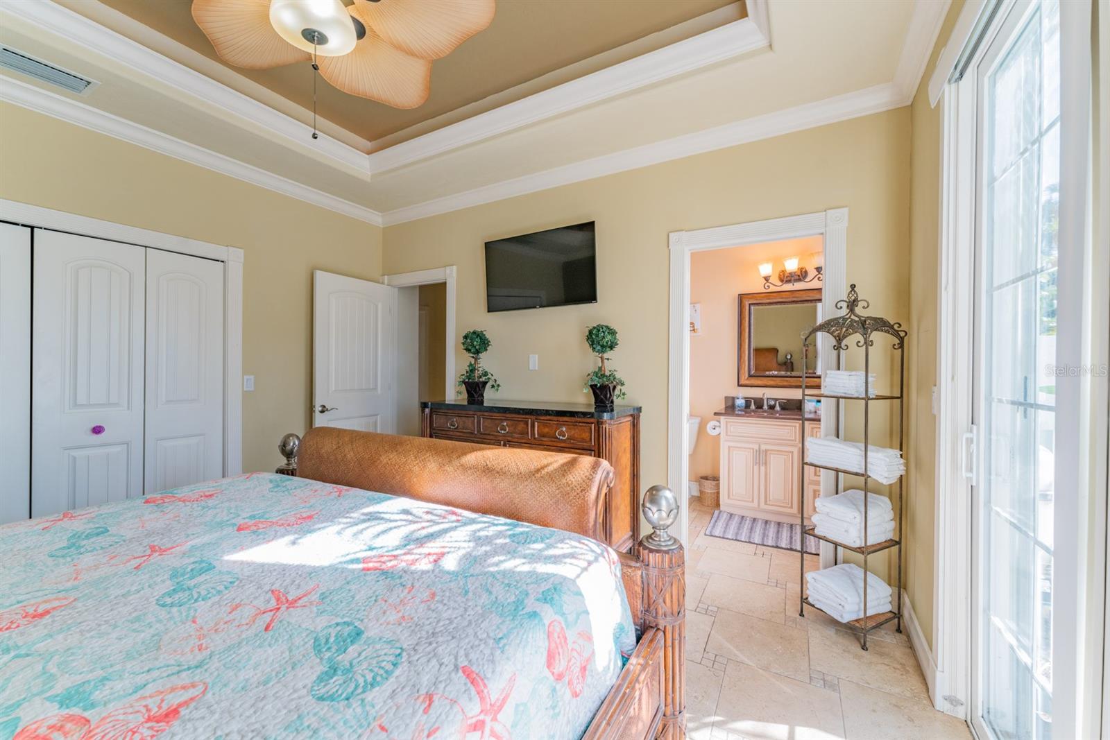 201 54TH ST, HOLMES BEACH, FL, 34217