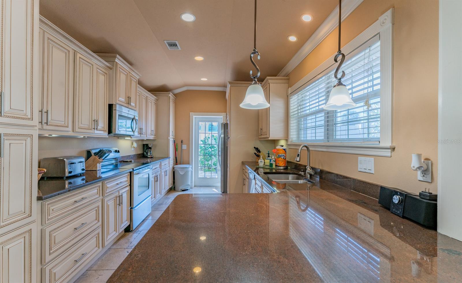 201 54TH ST, HOLMES BEACH, FL, 34217