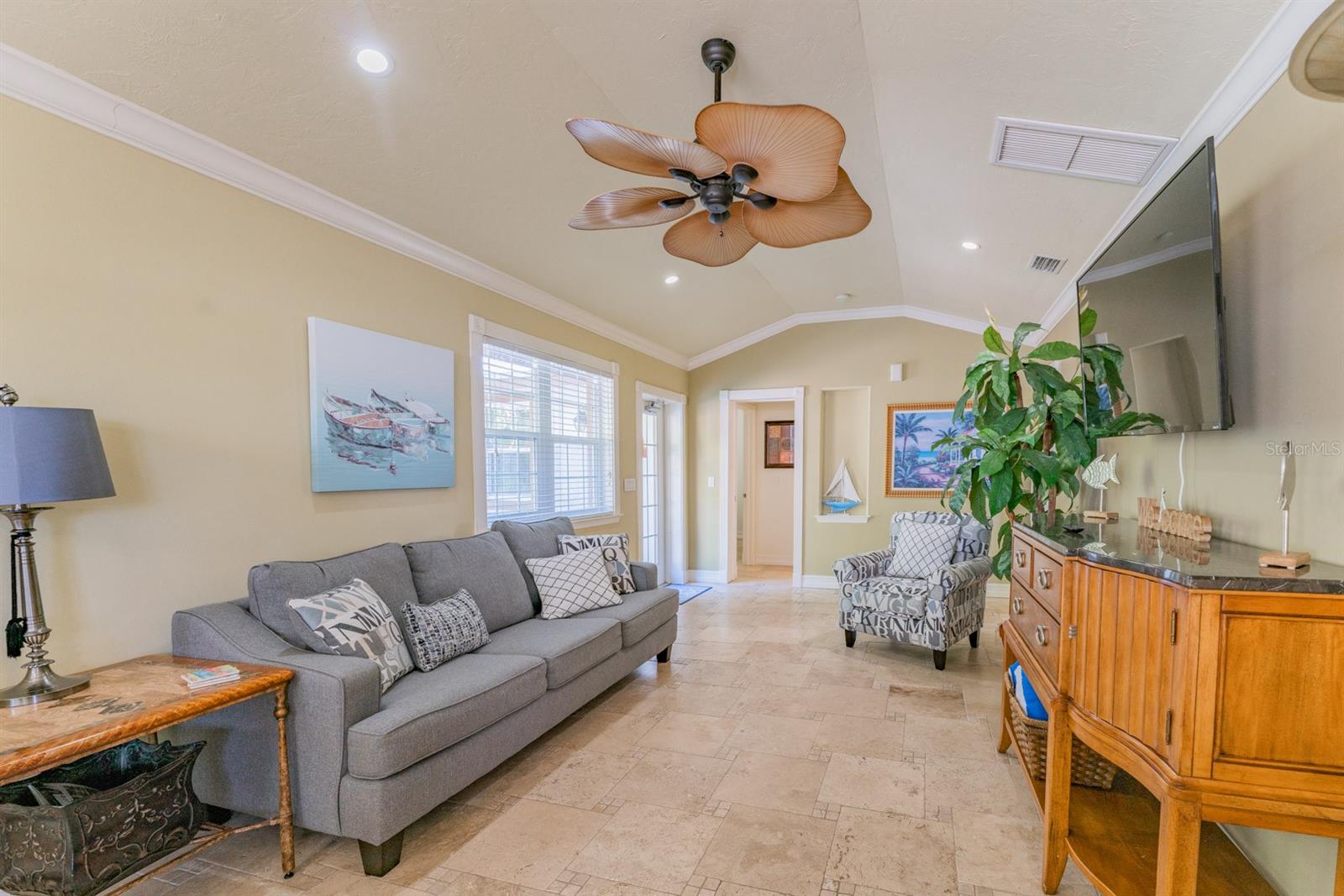 201 54TH ST, HOLMES BEACH, FL, 34217