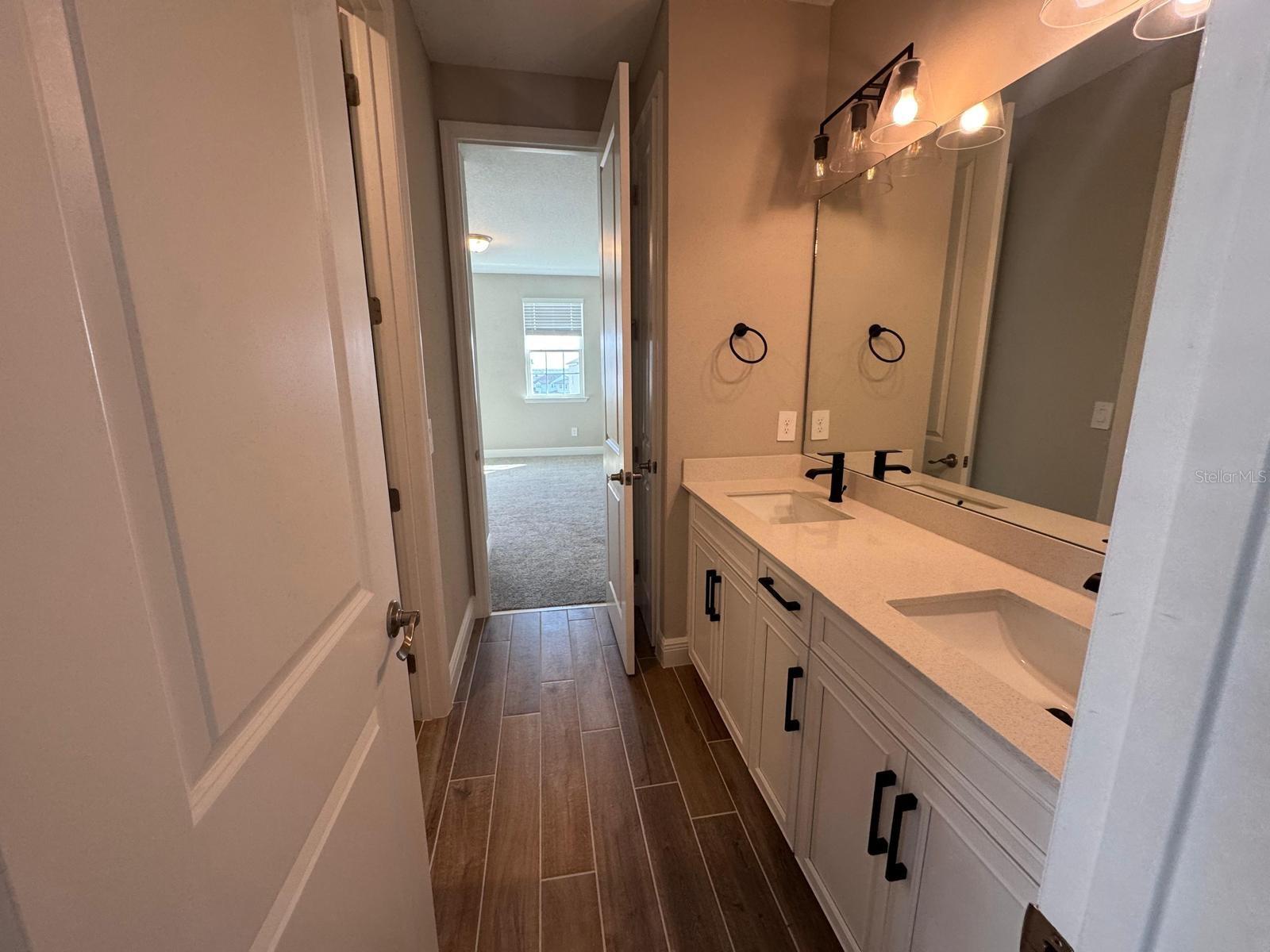 16405 SILVER BROOK WAY, WINTER GARDEN, FL, 34787