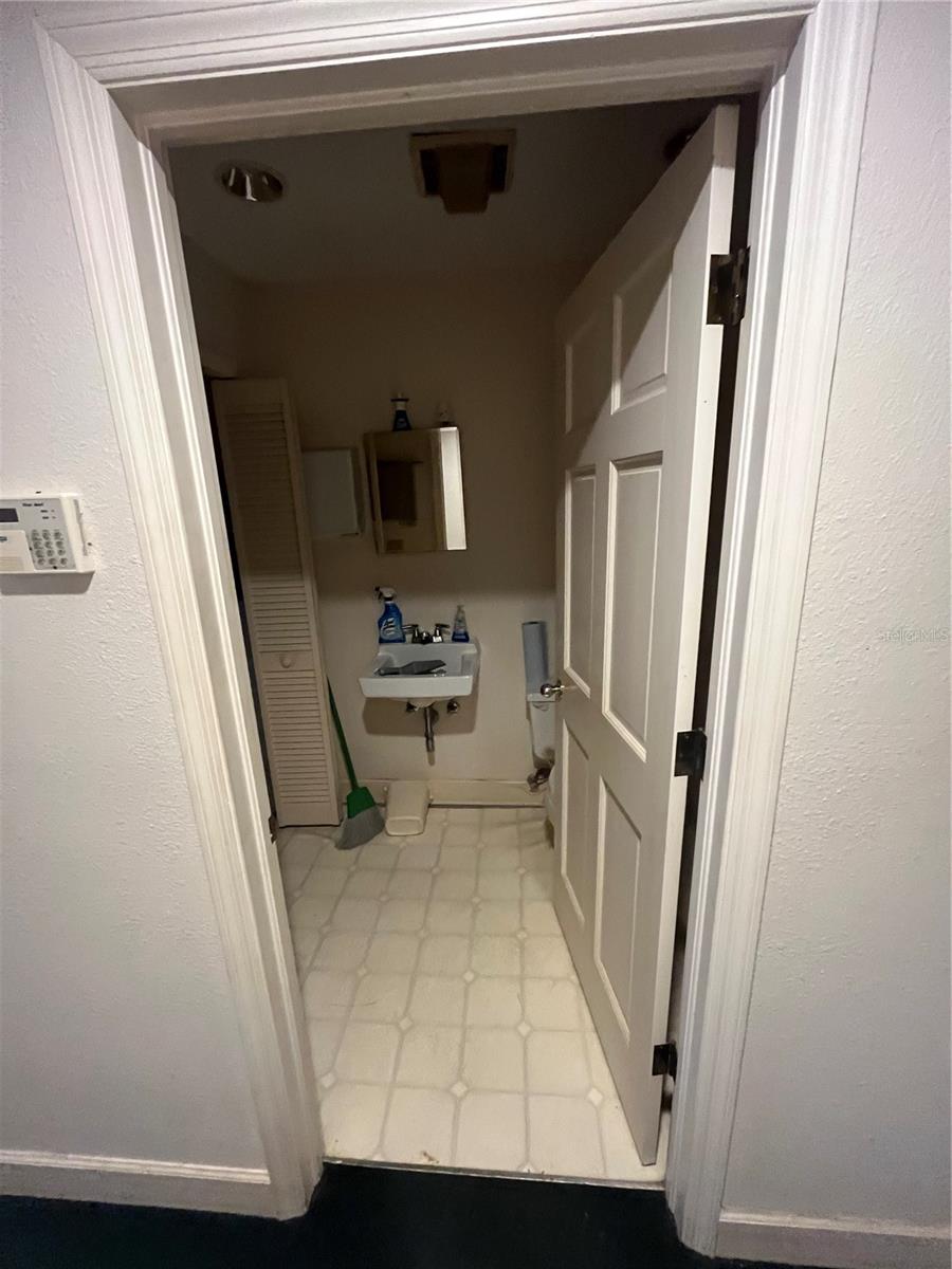 303 SCENIC HWY N, LAKE WALES, FL, 33853