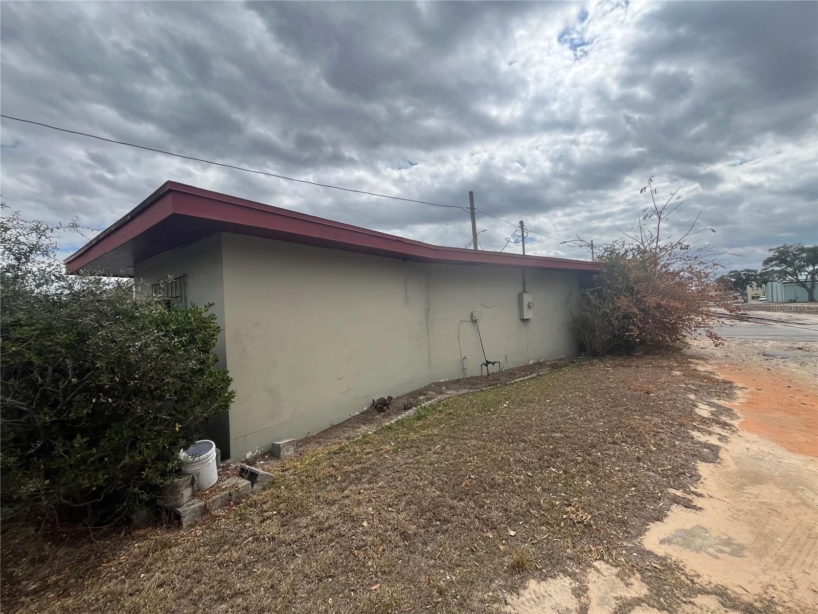 303 SCENIC HWY N, LAKE WALES, FL, 33853