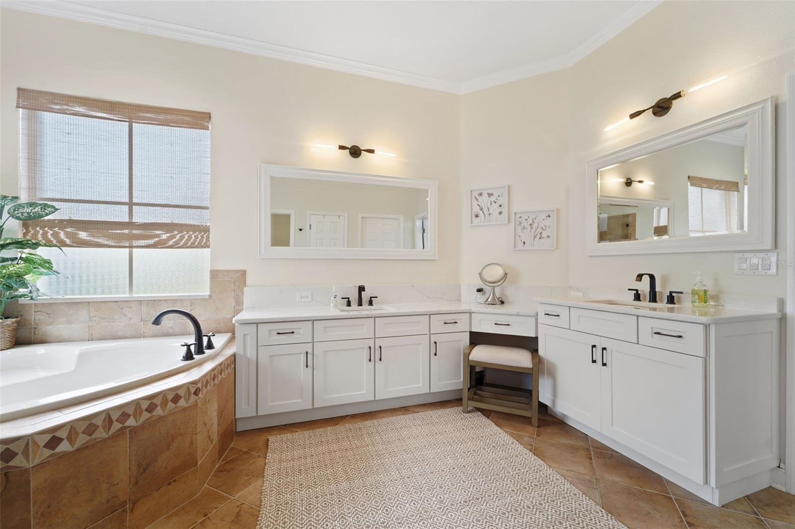 8522 WESTERLAND DR, LAND O LAKES, FL, 34637
