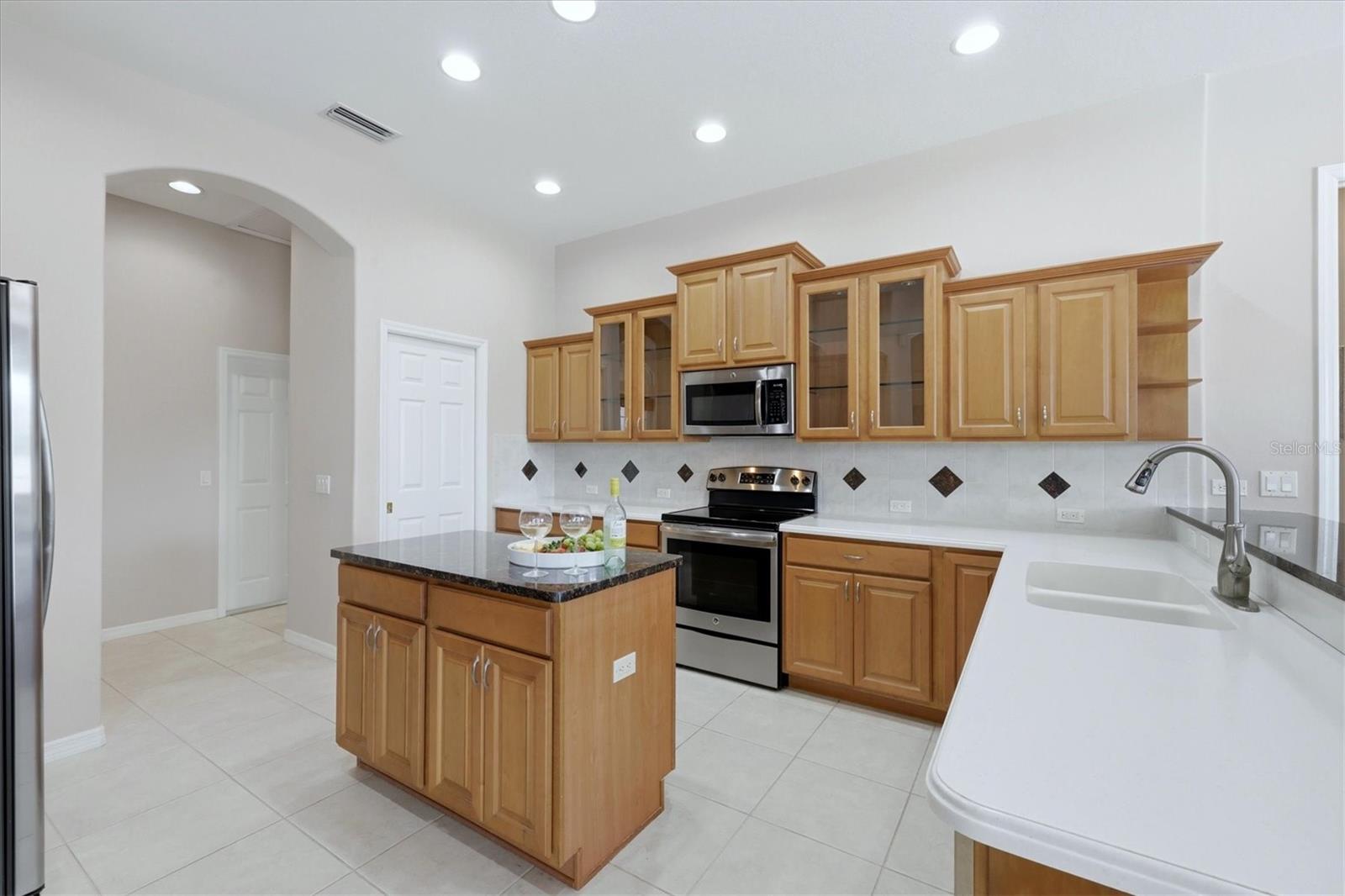 811 AMARYLLIS LN, VENICE, FL, 34292