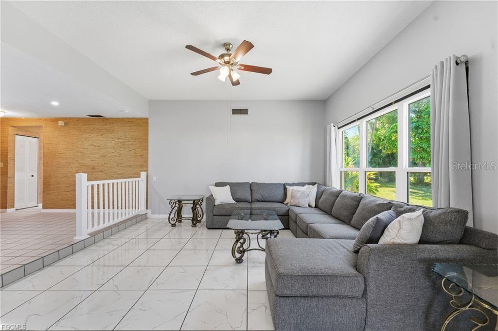 4 E GREENS CIR #4E, LEHIGH ACRES, FL, 33936