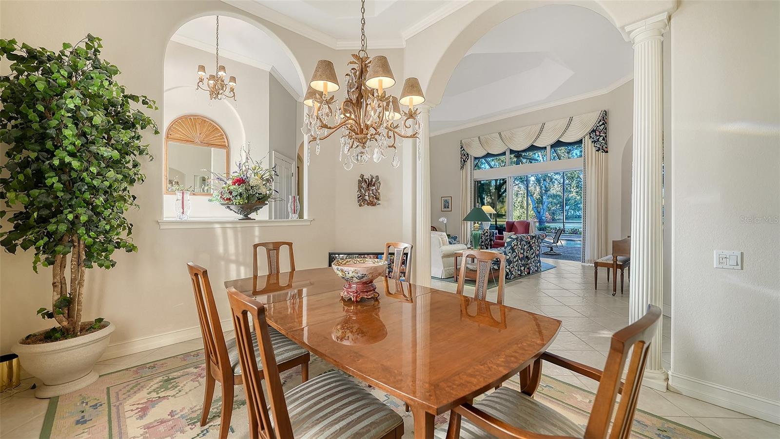 A4684136 Property Photo