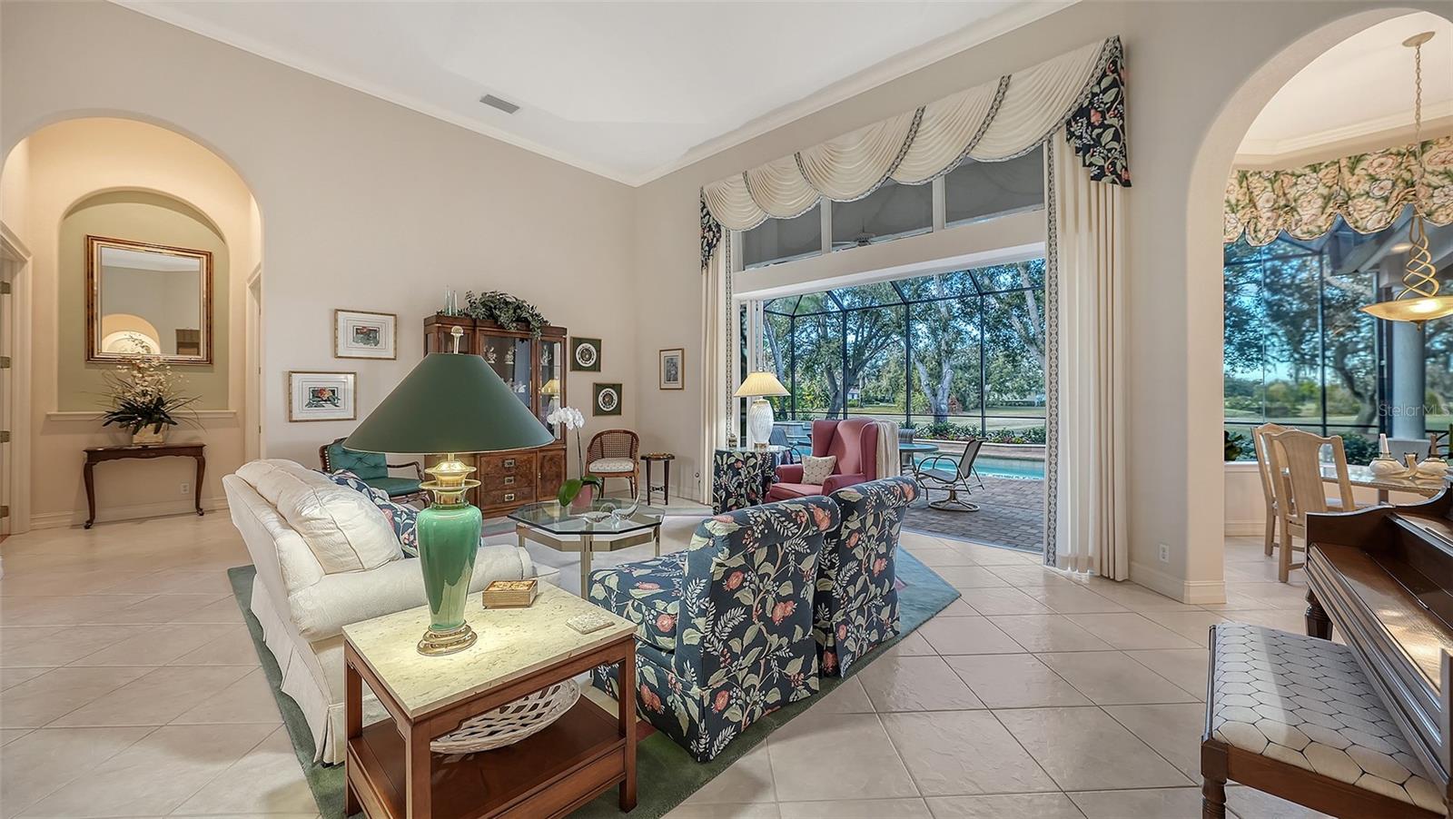 A4684136 Property Photo