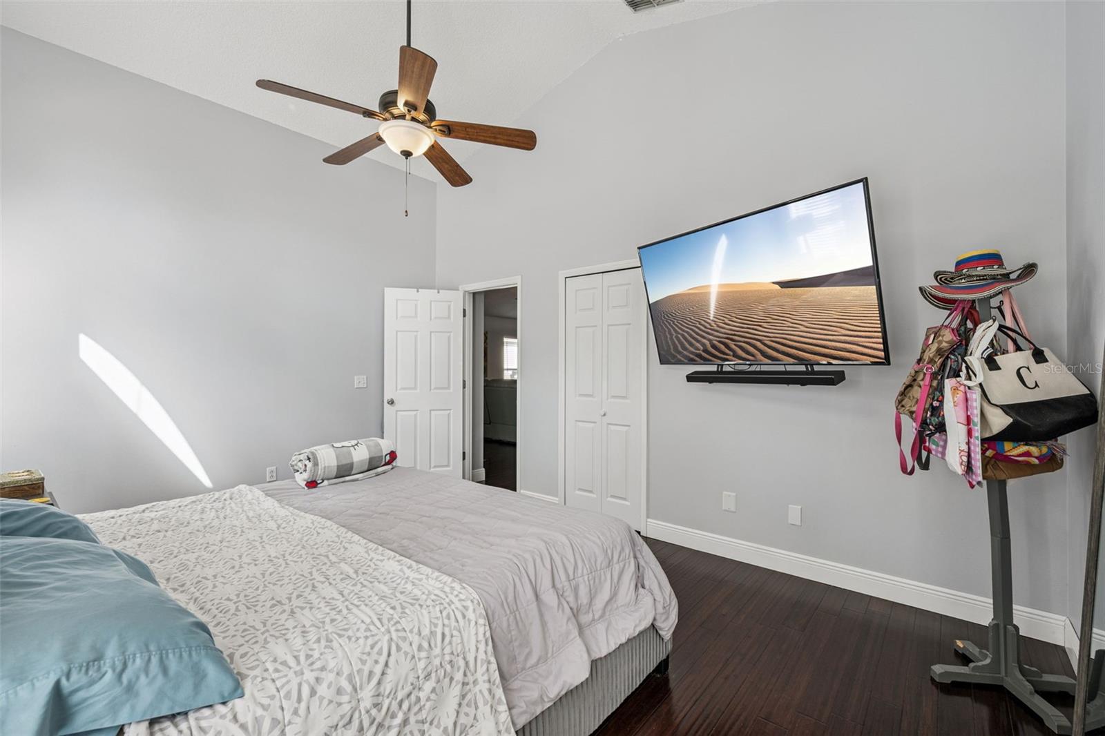 8128 WOODSWORTH DR, ORLANDO, FL, 32817