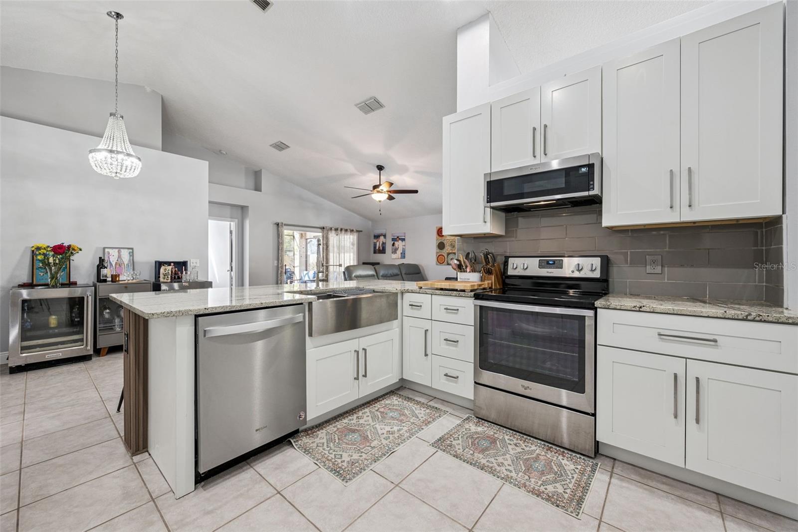 8128 WOODSWORTH DR, ORLANDO, FL, 32817